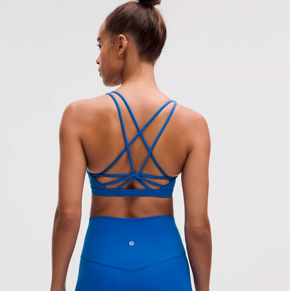 Lululemon Nulu Strappy Scoop Neck-Neck Bra